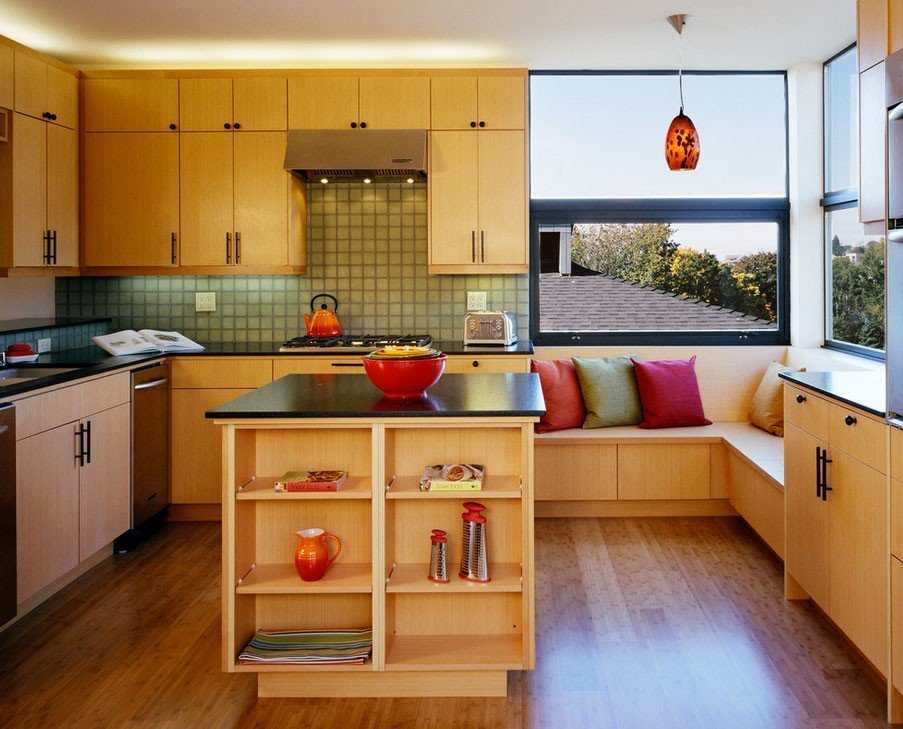 Кухня с окном - 80 фото лучших идей стильного дизайна