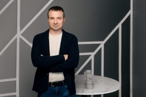 Венецианская штукатурка, известковые покрытия и микроцемент: как выбрать материал под архитектуру интерьера