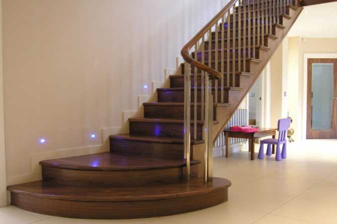 Освние лестницы в частном доме, как выбрать лампы и осветительные .