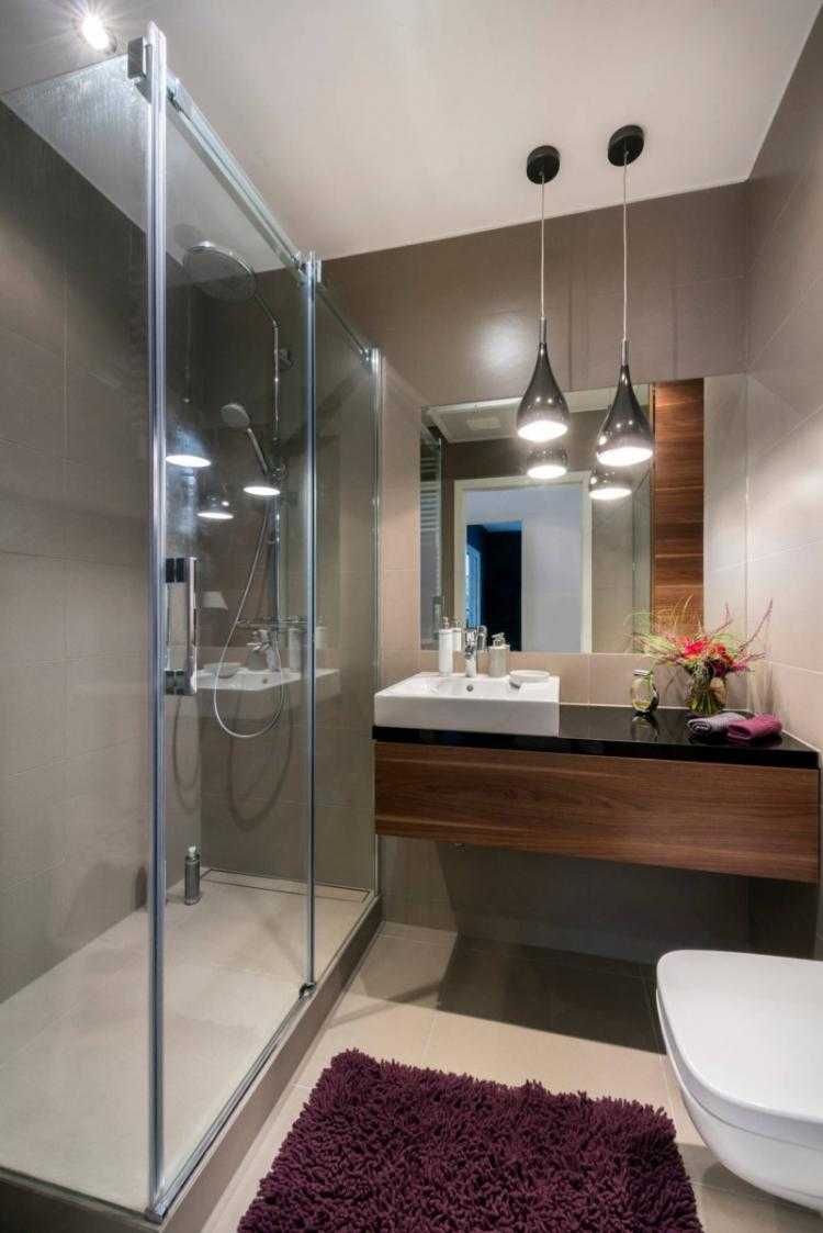 Дизайн ванной комнаты с душевой кабиной, с ванной