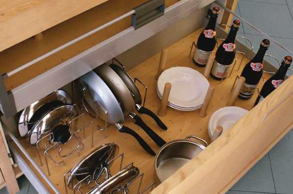 Как навести порядок на кухне, идеи хранения кухонной утвари, продуктов .
