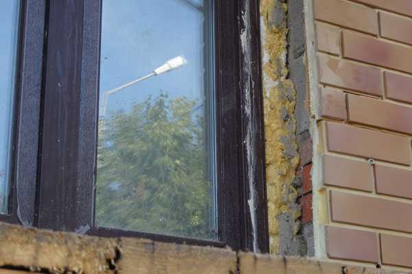 Как правильно выбрать и заменить уплотнитель на пластиковых окнах