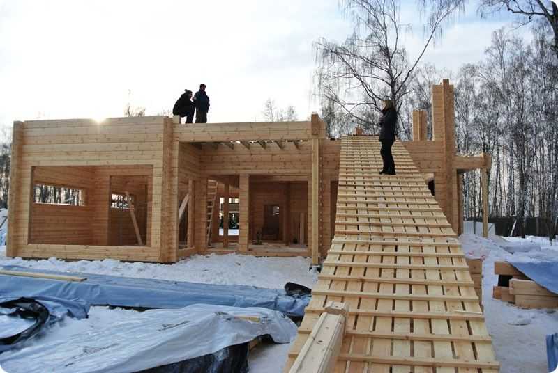 Строительство дома на дачном участке в 2022 : нужно ли разрешение, документы для оформления | юридические советы