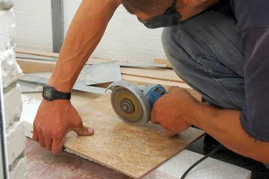 Как и чем резать плитку керамическую и керамогранит в домашних условиях?