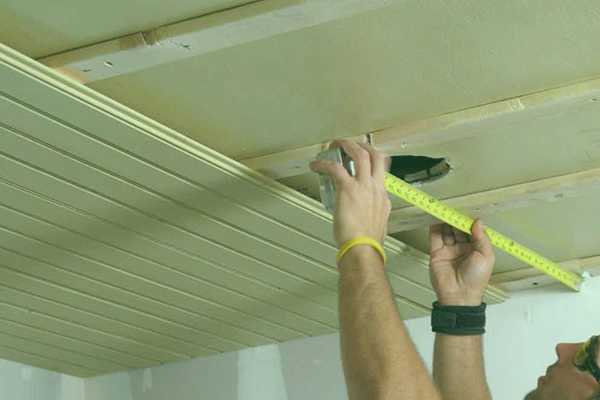 Как сделать потолок из деревянных реек своими руками
