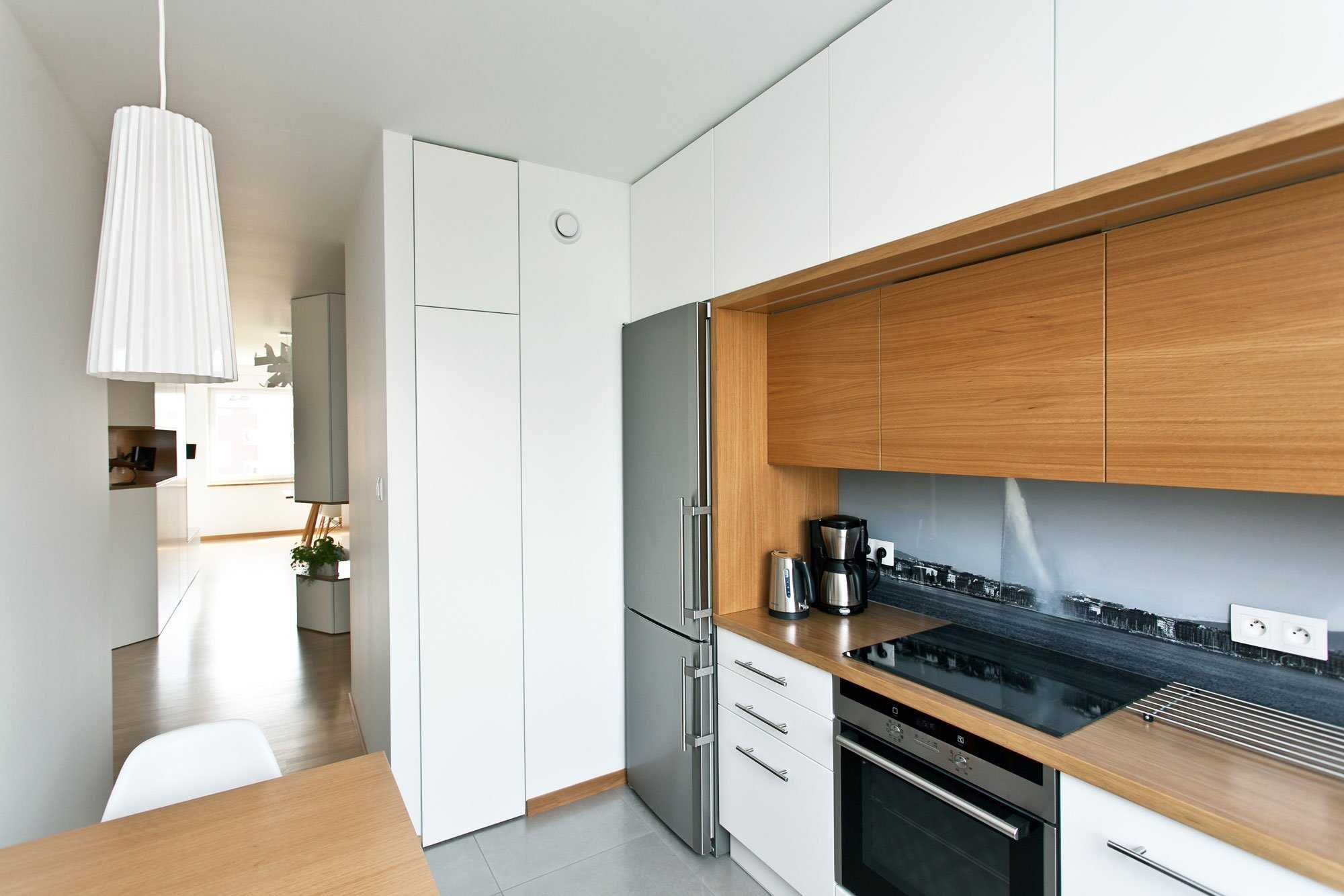 Кухни под потолок: 30 фото кухонных гарнитуров до потолка, шкафы и их расположение