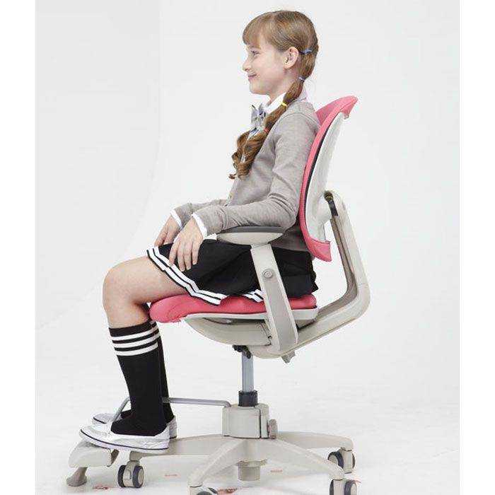Какой стул для школьника лучше: критерии выбора правильной модели
