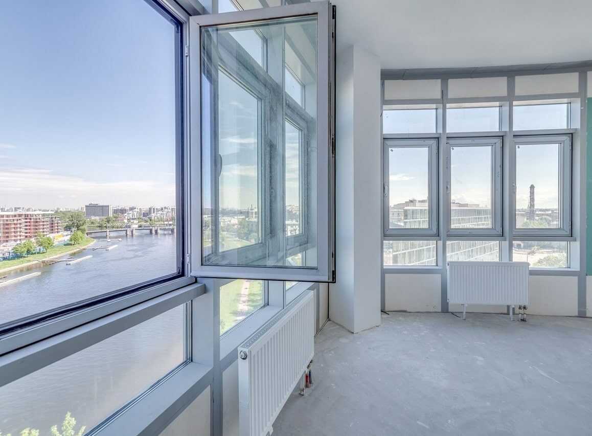 Панорамное окно на балкон или лоджию: варианты решений