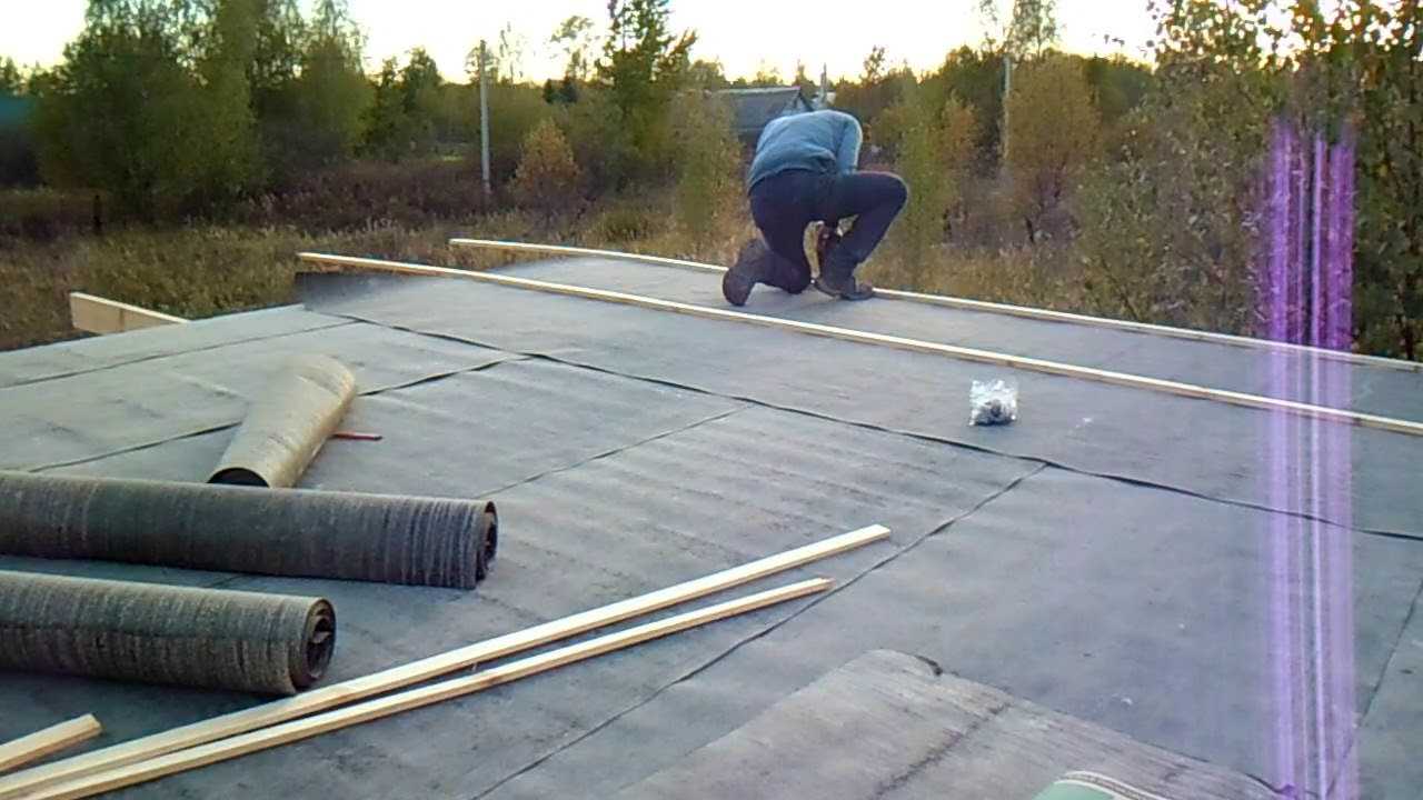 Как покрыть крышу гаража рубероидом своими руками правильно с фото и видео