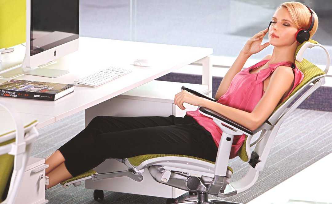 Как выбрать удобное офисное кресло для работы за компьютером?