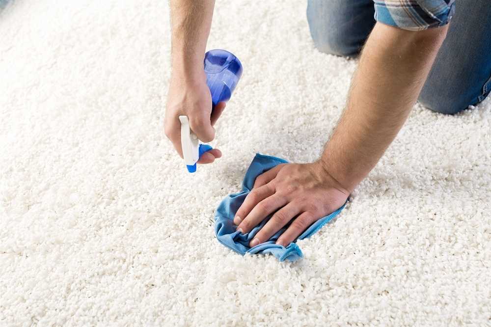 Как почистить ковёр в домашних условиях. рецепты моющих средств