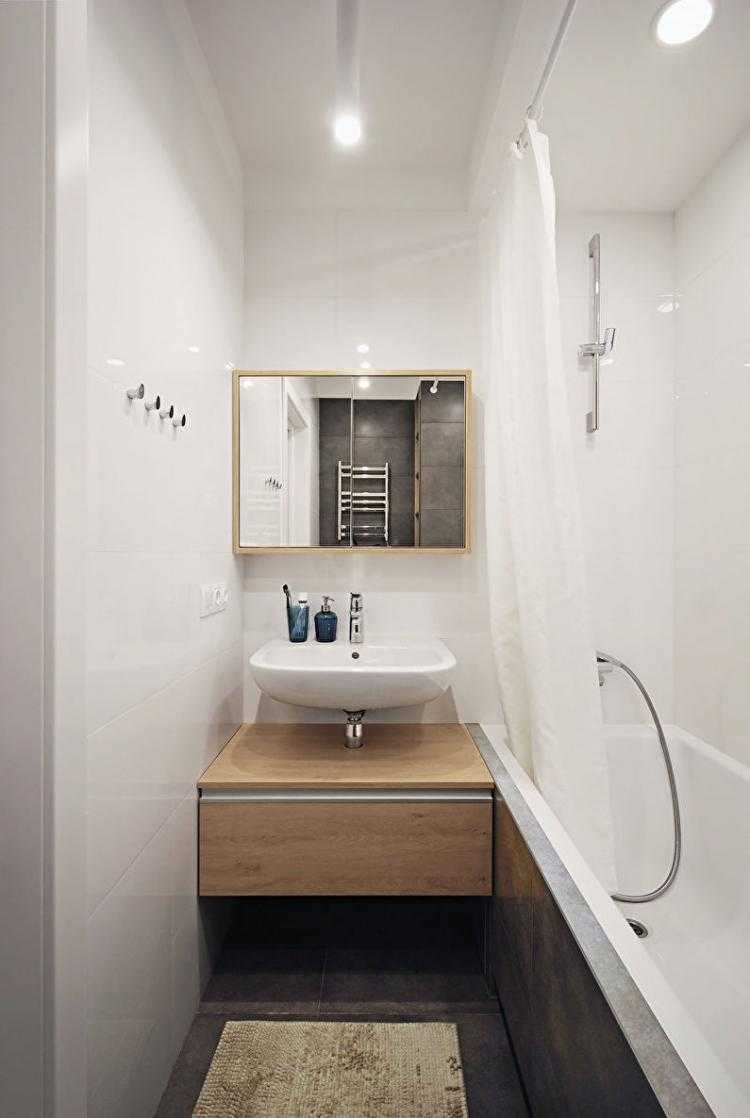 Маленькая ванная комната с душевой кабиной и стиральной машиной — варианты расположения
