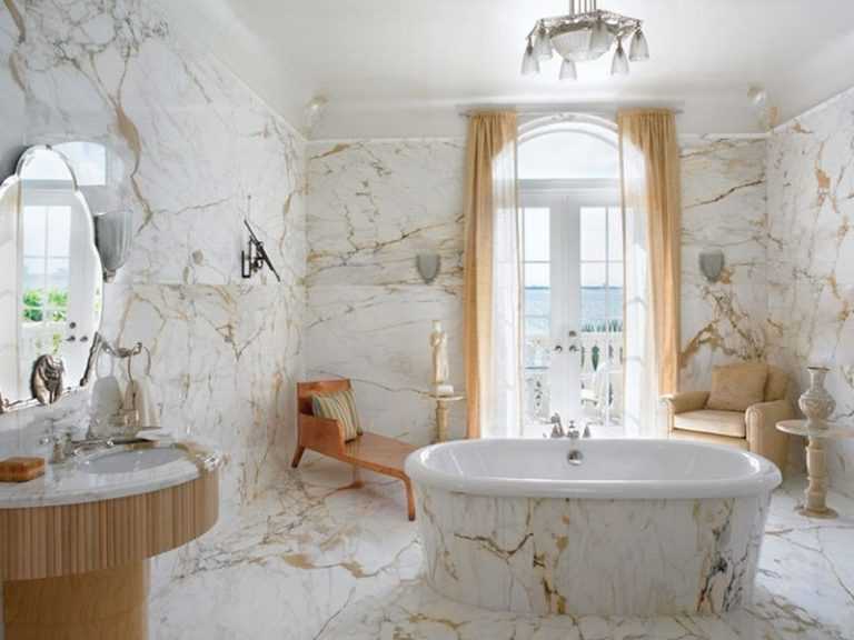 Мрамор в интерьере (61 фото): дизайн ванной комнаты с мрамором и деревом, гостиной и современной кухни, с чем сочетается