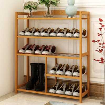 9 идей, как правильно организовать хранение обуви в гардеробной